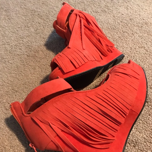 Wedge shoe - Picture 3 of 3